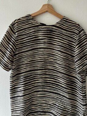 Jones Wear Zebra Print Blouse Size 6